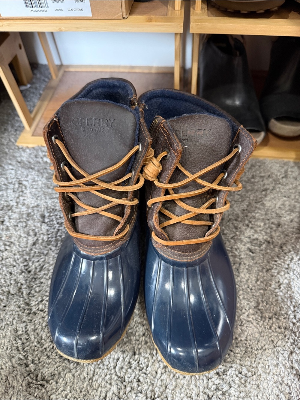 Sperry Women Navy Brown Waterproof Duck Boots Lace up 5.5 brown Winter rain fall - Picture 2 of 9